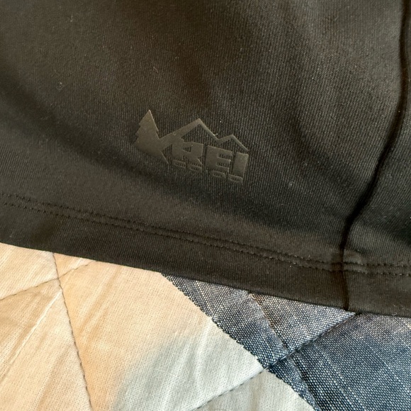 REI Co-op Black Skort - Picture 3 of 5